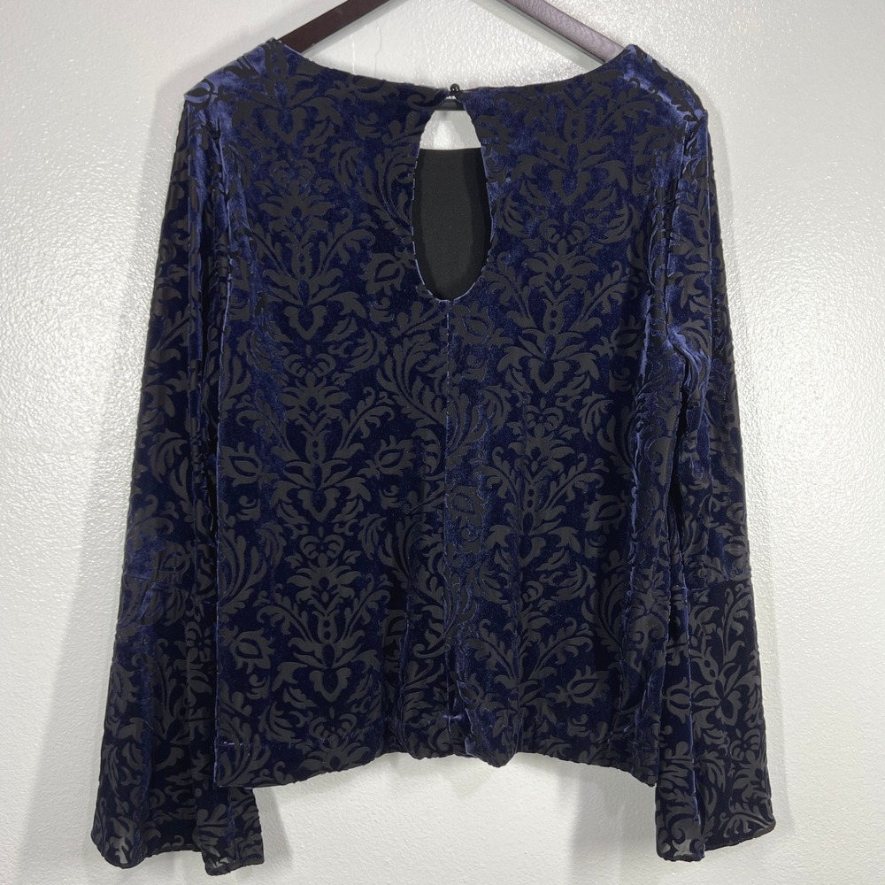 ECI‎ Velvet Burnout Blouse Top Long Sleeve Damask Print Keyhole Back Bell Sleeve